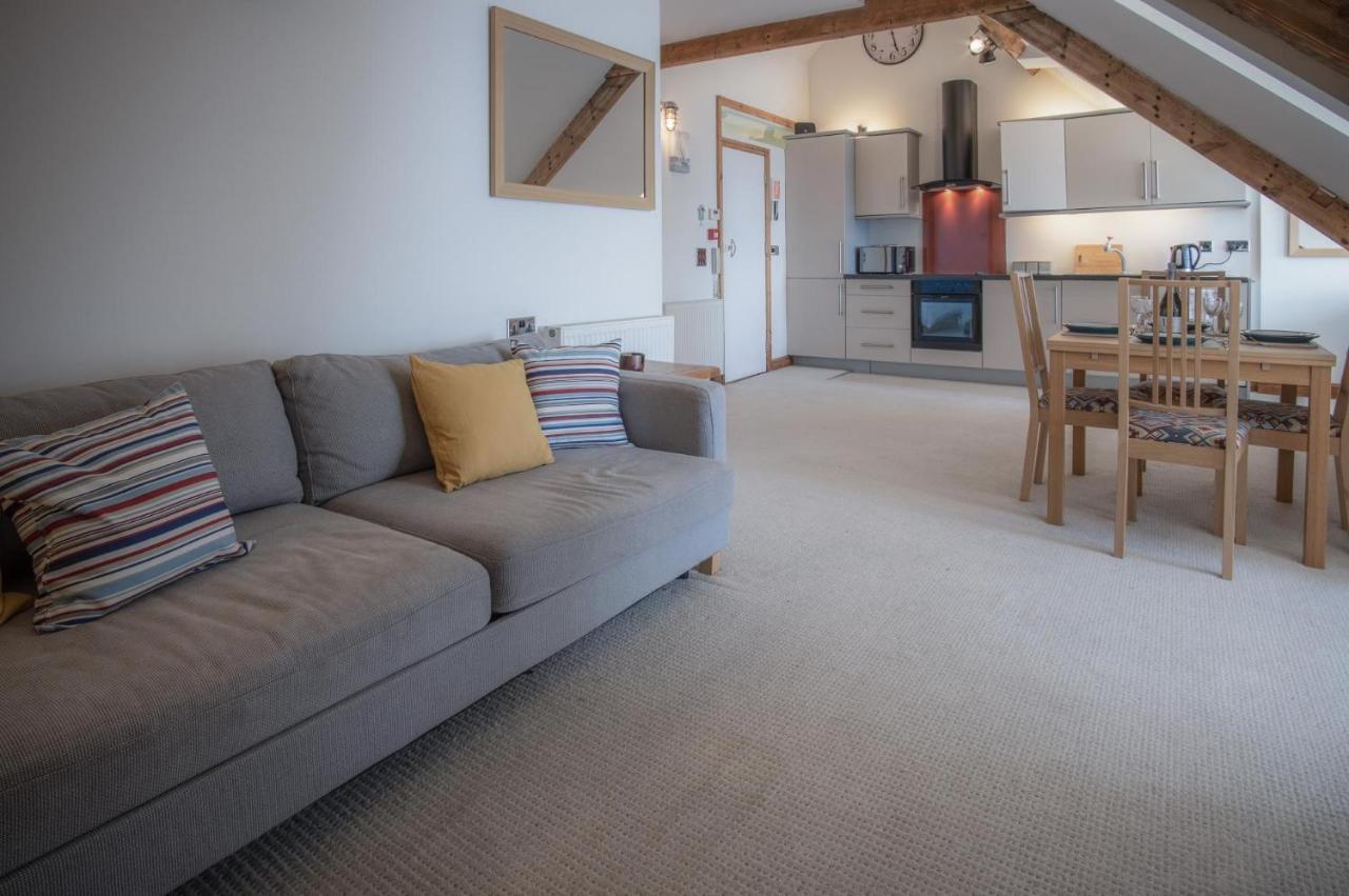 The Nest - 1 Bedroom Apartment - Tenby Εξωτερικό φωτογραφία